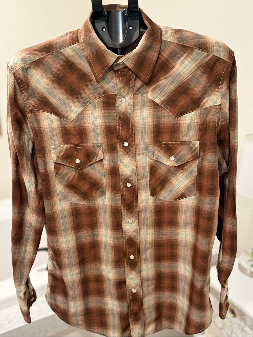 Wrangler Brown Plaid Pearl Snap Western Shirt Men’s Medium